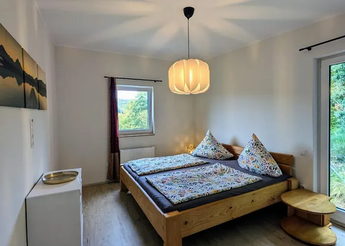 Am Baumwipfel * Schalkenbach